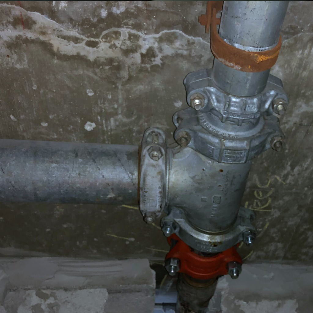 Commercial plumbing maintenance